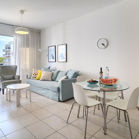 Violet Dusk City Center Flat Larnaca Zewnętrze zdjęcie