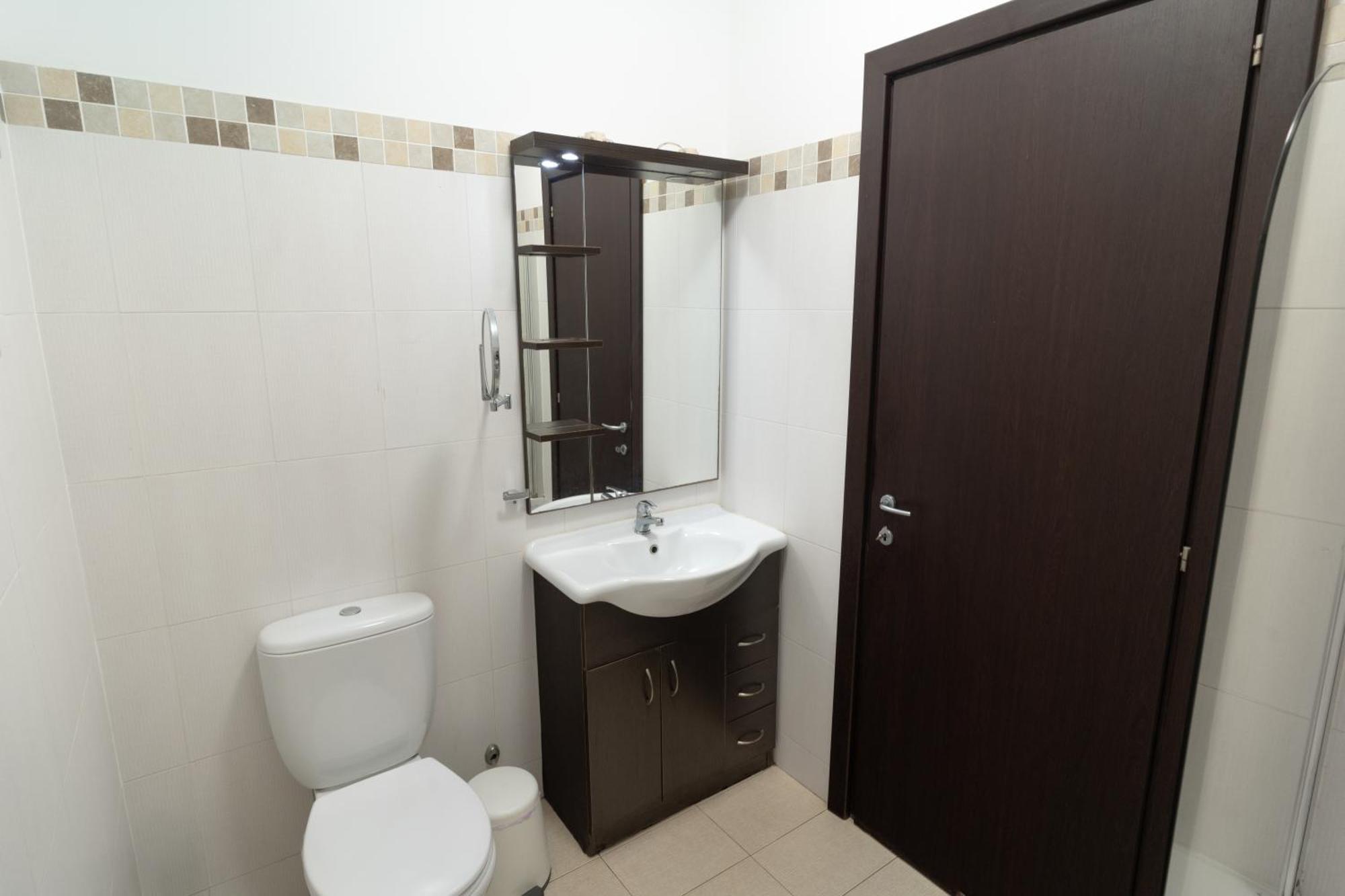 Violet Dusk City Center Flat Larnaca Zewnętrze zdjęcie