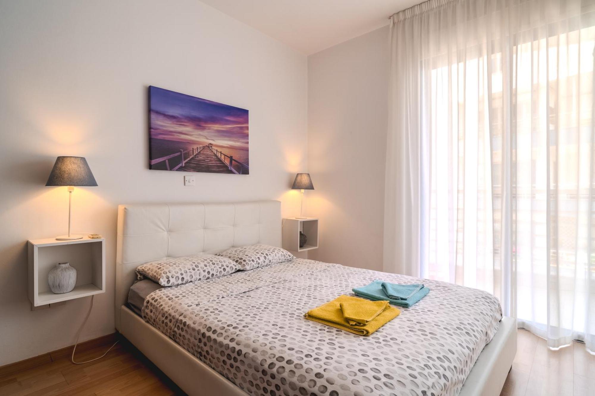 Violet Dusk City Center Flat Larnaca Zewnętrze zdjęcie